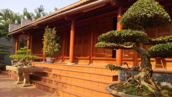 Mẫu nhà gỗ 5 gian 22 cột buồng gói, cột trụ đồng